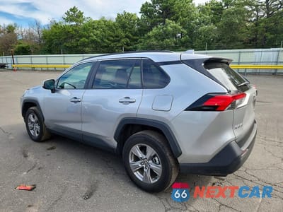 Drugie zdjęcie samochodu z przodu: 2023 TOYOTA RAV4 HYBRID XLE VIN:4T3RWRFV8PU094468 - miniatura