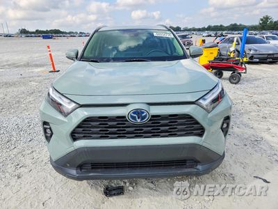 Piąte zdjęcie samochodu w środku: 2023 TOYOTA RAV4 XLE PREMIUM VIN:JTMB6RFV6PD549686 - miniatura