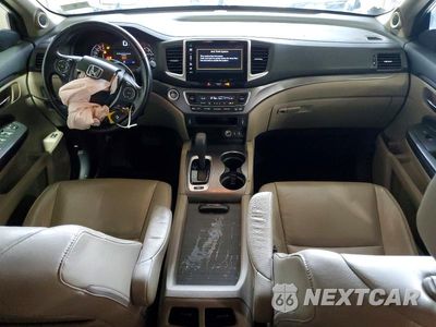 Zdjęcie 8 z 13 samochodu: 2016 HONDA PILOT EXL VIN:5FNYF6H54GB003824 - miniatura