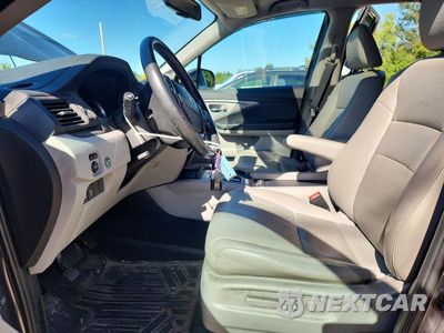Zdjęcie 7 z 12 samochodu: 2019 HONDA RIDGELINE RTL VIN:5FPYK3F6XKB013294 - miniatura