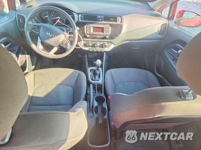 Zdjęcie 8 z 13 samochodu: 2017 KIA RIO LX VIN:KNADM4A31H6057965 - miniatura