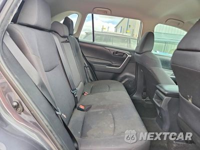 Zdjęcie 11 z 13 samochodu: 2019 TOYOTA RAV4 LE VIN:2T3H1RFV2KW045902 - miniatura