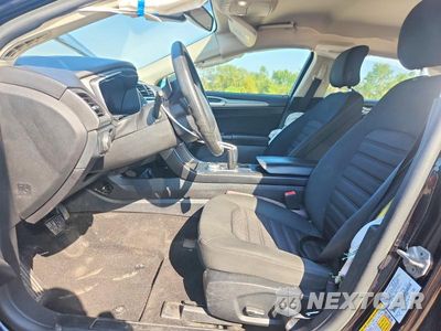Zdjęcie 7 z 12 samochodu: 2019 FORD FUSION SE VIN:3FA6P0HDXKR214080 - miniatura