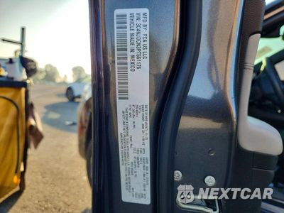 Zdjęcie 14 z 14 samochodu: 2023 JEEP COMPASS LIMITED VIN:3C4NJDCN3PT561176 - miniatura