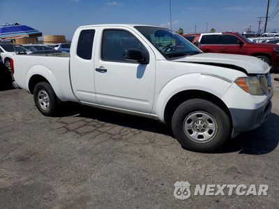 Czwarte zdjęcie samochodu z boku: 2015 NISSAN FRONTIER S VIN:1N6BD0CT3FN753923 - miniatura