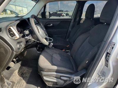 Zdjęcie 7 z 13 samochodu: 2017 JEEP RENEGADE SPORT VIN:ZACCJBAB9HPF98844 - miniatura