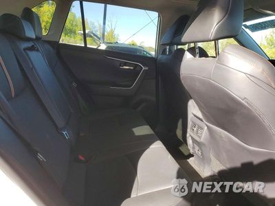 Zdjęcie 10 z 12 samochodu: 2024 TOYOTA RAV4 ADVENTURE VIN:2T3J1RFV6RW474729 - miniatura