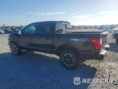 Drugie zdjęcie samochodu z przodu: 2019 NISSAN TITAN PRO-4X VIN:1N6AA1E55KN519513 - miniatura
