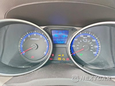Zdjęcie 9 z 12 samochodu: 2014 HYUNDAI TUCSON LIMITED VIN:KM8JU3AG2EU946215 - miniatura
