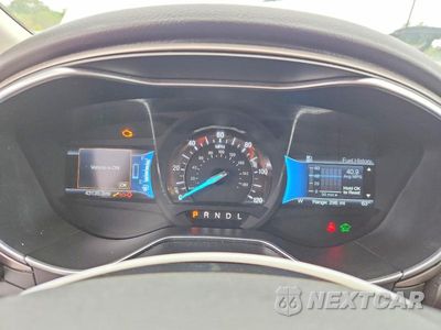 Zdjęcie 9 z 12 samochodu: 2017 FORD FUSION S HYBRID VIN:3FA6P0UU6HR236379 - miniatura