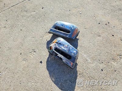 Zdjęcie 13 z 14 samochodu: 2003 CHEVROLET TRAILBLAZER VIN:1GNDS13S632306747 - miniatura