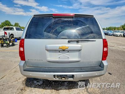 Zdjęcie 6 z 13 samochodu: 2014 CHEVROLET SUBURBAN K1500 LT VIN:1GNSKJE70ER121801 - miniatura