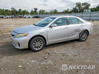 2010 TOYOTA CAMRY HYBRID 4T1BB3EK2AU123593 - główne zdjęcie licytacji z USA - miniatura