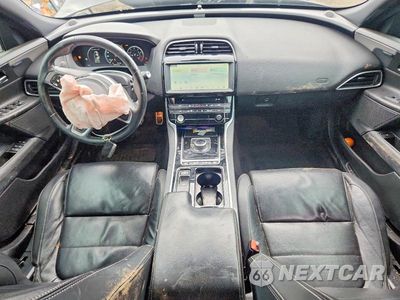 Zdjęcie 8 z 13 samochodu: 2018 JAGUAR XE S VIN:SAJAG4FV2JCP17771 - miniatura