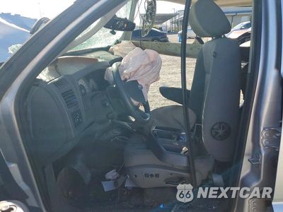 Zdjęcie 7 z 12 samochodu: 2007 DODGE DAKOTA QUAD SLT VIN:1D7HW48P57S226033 - miniatura