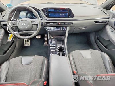 Zdjęcie 8 z 12 samochodu: 2021 HYUNDAI SONATA N LINE VIN:5NPEK4JC4MH114138 - miniatura
