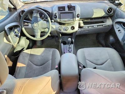 Zdjęcie 8 z 13 samochodu: 2009 TOYOTA RAV4 BASE VIN:JTMZK33V79D000531 - miniatura