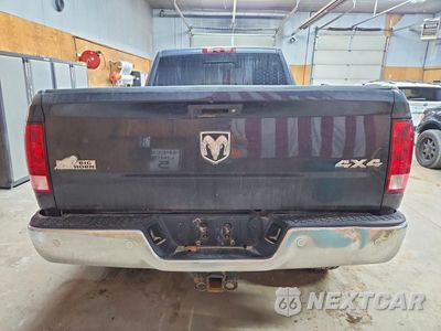Zdjęcie 6 z 12 samochodu: 2017 RAM 2500 SLT VIN:3C6UR5DL2HG503083 - miniatura