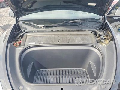 Zdjęcie 11 z 12 samochodu: 2023 TESLA MODEL Y VIN:7SAYGDEE9PA127268 - miniatura