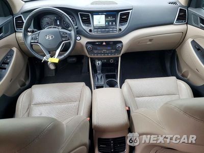 Zdjęcie 8 z 13 samochodu: 2017 HYUNDAI TUCSON LIMITED VIN:KM8J3CA28HU294079 - miniatura