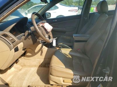 Zdjęcie 7 z 12 samochodu: 2004 HONDA ACCORD EX VIN:1HGCM56844A063406 - miniatura