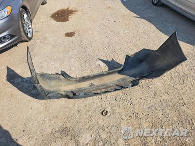 Zdjęcie 12 z 13 samochodu: 2018 TOYOTA CAMRY L VIN:4T1B11HKXJU663812 - miniatura