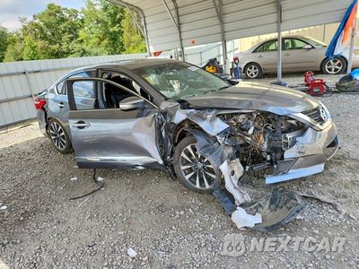 Czwarte zdjęcie samochodu z boku: 2016 NISSAN ALTIMA 2.5 SV VIN:1N4AL3AP1GC190611 - miniatura
