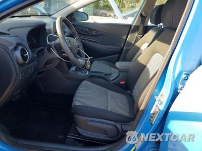 Zdjęcie 7 z 13 samochodu: 2019 HYUNDAI KONA SE VIN:KM8K12AA5KU261401 - miniatura