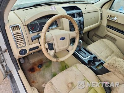 Zdjęcie 8 z 12 samochodu: 2012 FORD ESCAPE LIMITED VIN:1FMCU9EG7CKB89956 - miniatura