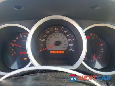 Zdjęcie 9 z 12 samochodu: 2005 TOYOTA TACOMA DOUBLE CAB VIN:5TELU42NX5Z083641 - miniatura