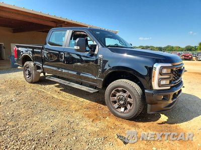 Czwarte zdjęcie samochodu z boku: 2026 FORD F250 SUPER DUTY VIN:1FT7W2BN3TEE26435 - miniatura