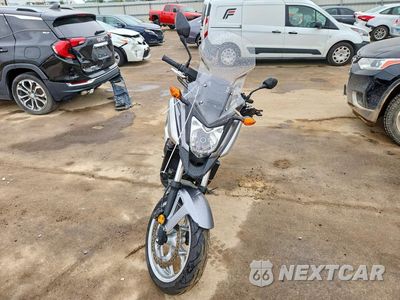 Drugie zdjęcie samochodu z przodu: 2016 HONDA NC700X VIN:JH2RC8703GK000017 - miniatura