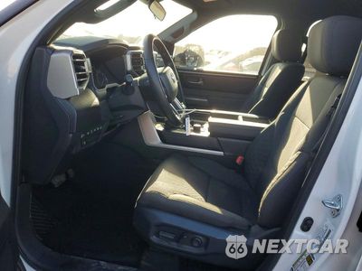 Zdjęcie 7 z 13 samochodu: 2026 TOYOTA TUNDRA CREWMAX SR5 VIN:5TFLA5BC0TX003958 - miniatura