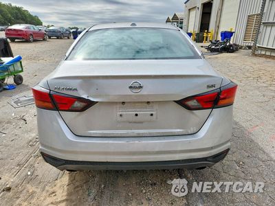 Zdjęcie 6 z 12 samochodu: 2019 NISSAN ALTIMA SR VIN:1N4BL4CV9KC189009 - miniatura