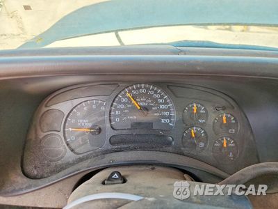 Zdjęcie 9 z 12 samochodu: 2005 CHEVROLET SILVERADO C1500 VIN:1GCEC14V05E201612 - miniatura