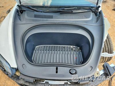Zdjęcie 11 z 13 samochodu: 2026 TESLA MODEL 3 VIN:5YJ3E1EBXTF156373 - miniatura