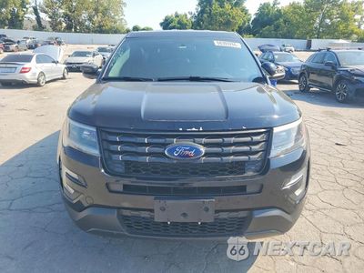 Piąte zdjęcie samochodu w środku: 2017 FORD EXPLORER POLICE INTERCEPTOR VIN:1FM5K8ARXHGD07055 - miniatura