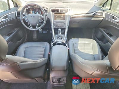 Zdjęcie 8 z 12 samochodu: 2016 FORD FUSION SE VIN:3FA6P0HD4GR216169 - miniatura