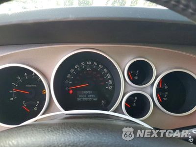 Zdjęcie 9 z 13 samochodu: 2010 TOYOTA SEQUOIA LIMITED VIN:5TDJY5G18AS037093 - miniatura