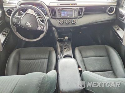 Zdjęcie 8 z 13 samochodu: 2018 TOYOTA RAV4 LE VIN:2T3BFREV5JW777092 - miniatura