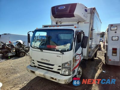 2019 ISUZU NPR HD REFRIGERATED BOX TRUCK JALC4W164K7K00637 - główne zdjęcie licytacji z USA - miniatura