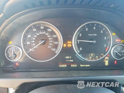 Zdjęcie 9 z 13 samochodu: 2016 BMW X5 XDRIVE35I VIN:5UXKR0C5XG0U09038 - miniatura