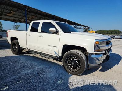 Czwarte zdjęcie samochodu z boku: 2016 CHEVROLET SILVERADO K1500 LT VIN:1GCVKREHXGZ143420 - miniatura