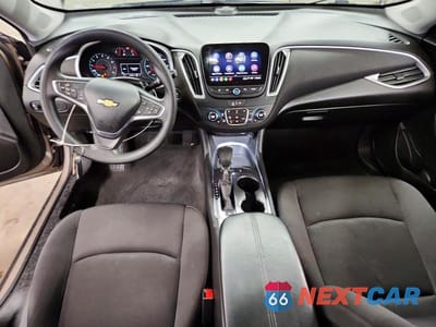 Zdjęcie 8 z 12 samochodu: 2023 CHEVROLET MALIBU LT VIN:1G1ZD5ST7PF189987 - miniatura