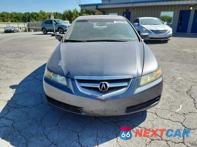 Piąte zdjęcie samochodu w środku: 2004 ACURA TL VIN:19UUA66264A073126 - miniatura