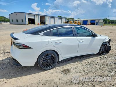 Trzecie zdjęcie samochodu z tyłu: 2026 NISSAN SENTRA SR VIN:3N1AB9DV4TY208601 - miniatura