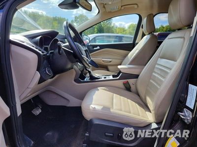 Zdjęcie 7 z 13 samochodu: 2019 FORD ESCAPE SEL VIN:1FMCU9HD3KUA57927 - miniatura