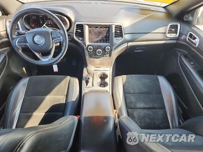 Zdjęcie 8 z 13 samochodu: 2018 JEEP GRAND CHEROKEE LAREDO VIN:1C4RJFAG8JC350172 - miniatura