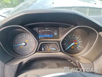 Zdjęcie 9 z 12 samochodu: 2012 FORD FOCUS TITANIUM VIN:1FAHP3N29CL118082 - miniatura