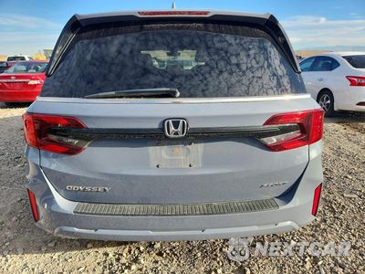 Zdjęcie 6 z 12 samochodu: 2025 HONDA ODYSSEY SPORT-L VIN:5FNRL6H77SB058811 - miniatura